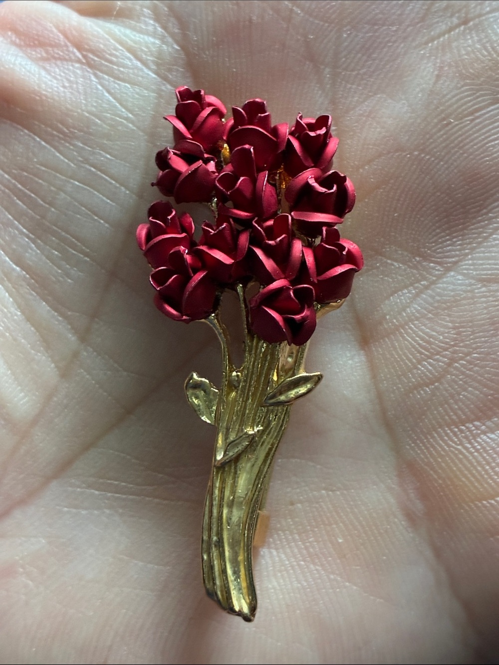 “One Dozen Red Roses” Bouquet Brooch